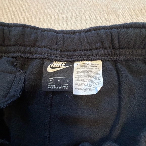 Nike Sweat Shorts - Picture 2 of 3